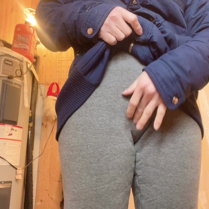 sweethanajapanese: Hana at Kitchen Cooking Then She Need Go to Pee...