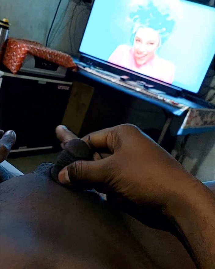 Sissy Slut Simran: Sissy mở khóa lồng sau một thời gian dài và...