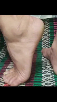 늙은 남자와 섹스하는 인도 소녀
