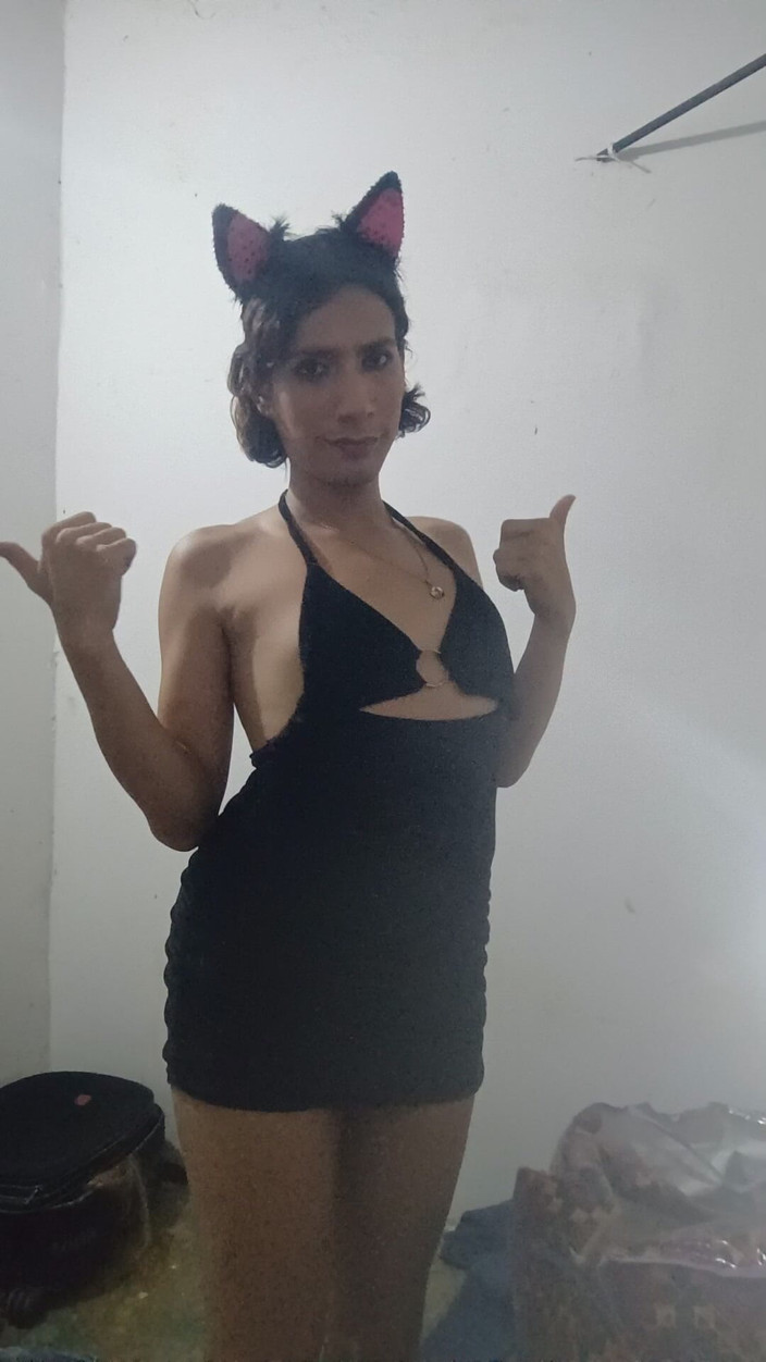 Femboy from Colombia: Diese Hormone sind alle Damdola