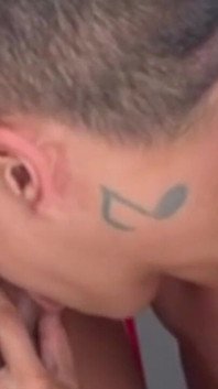 Le di mi coño a la mujer trans y ella se corrió
