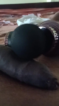 Solo masterbating con bdsm juguete