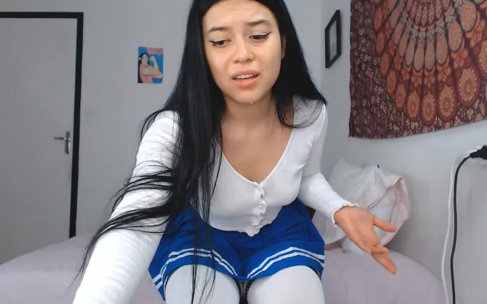 Sweetieluna: Seducing My Friend's Step-dad