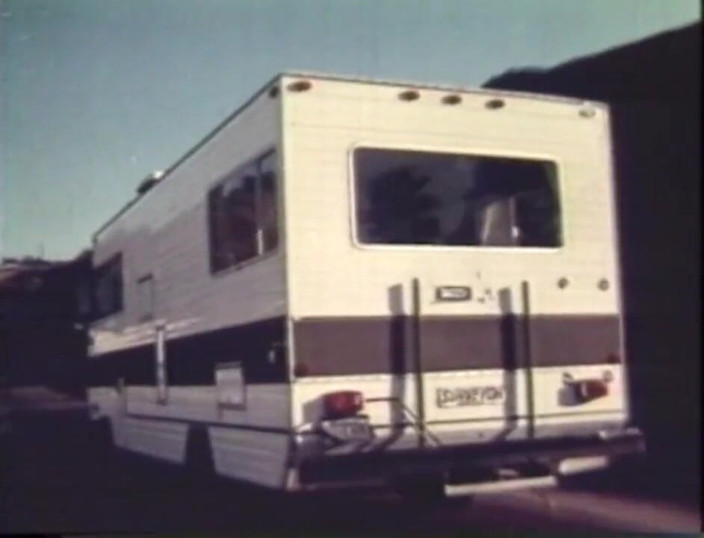 Vintage megastore: Bubble butt black chick in a caravan