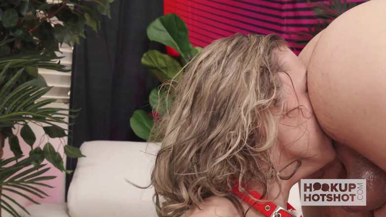 Hookup Hotshot: Lana Analise s’abandonne pour une sodomie inique