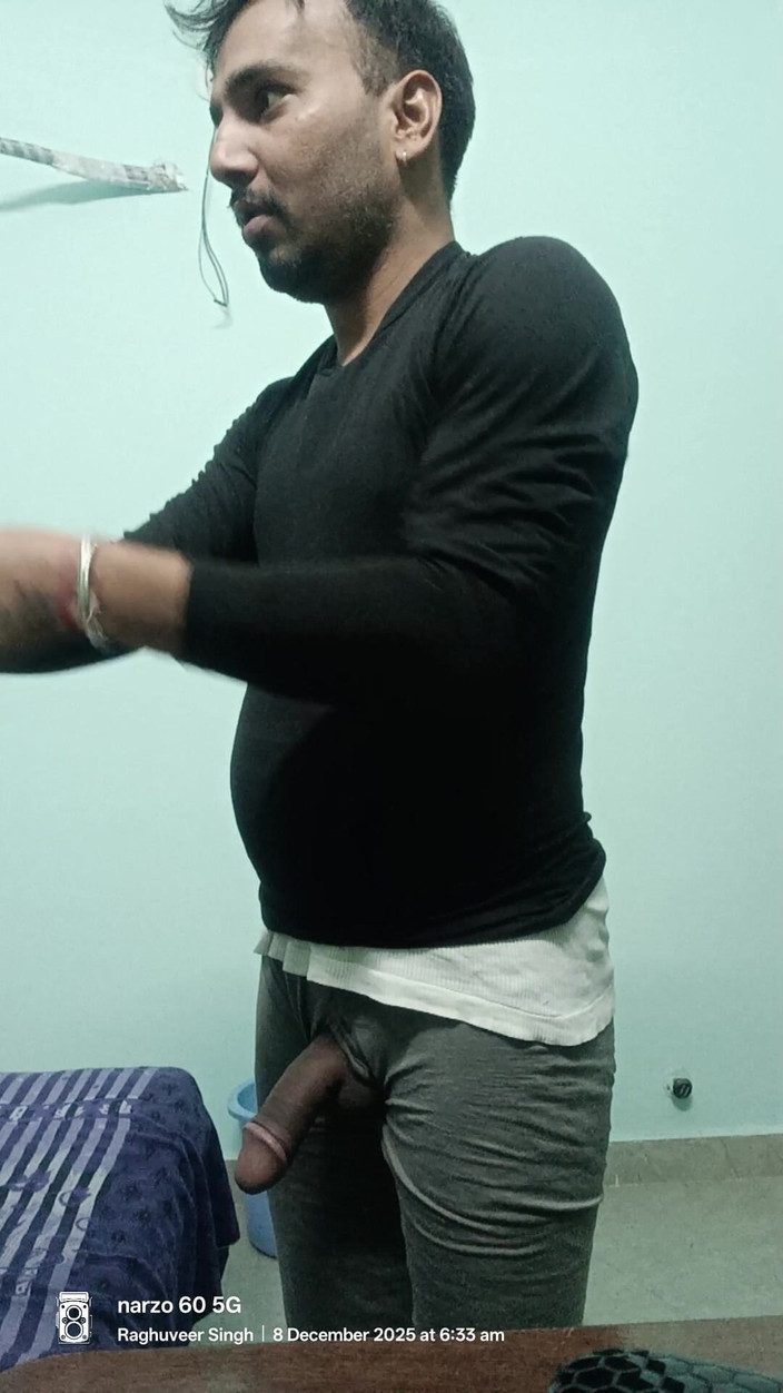 Rajasthani-old-lover: Armádní důstojník nevlastní otec nebo policejní důstojník nevlastní otec