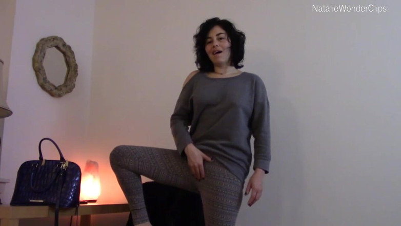 Natalie Wonder: Bricoler avec les processeurs de ma belle-mère fembot