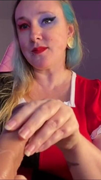 Harley Quinn hace paja