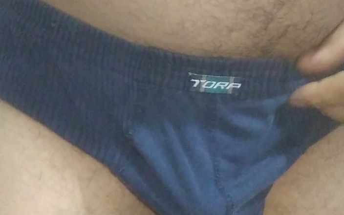 Gordim: Vuốt ve tôi