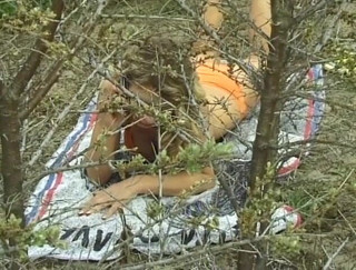 Flash Model Amateurs: Lovely blonde plays with her sexy body outdoors