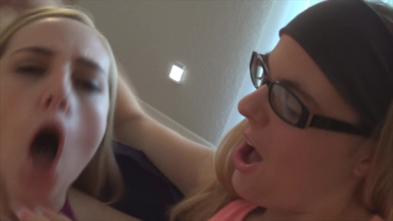 Tropical Lust: Kendra lynn e kate england lezdom