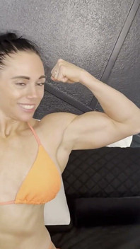 Vanessa Arizona dělá své oblíbené tvrdé pro cj