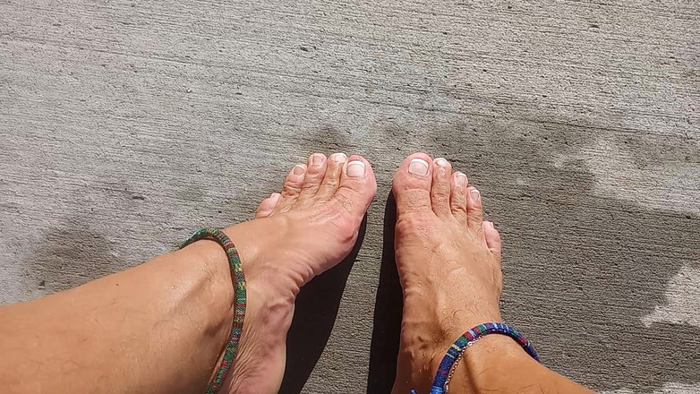 Midsouth Foot Fetish: 내 자지를 빠는 걸 좋아해