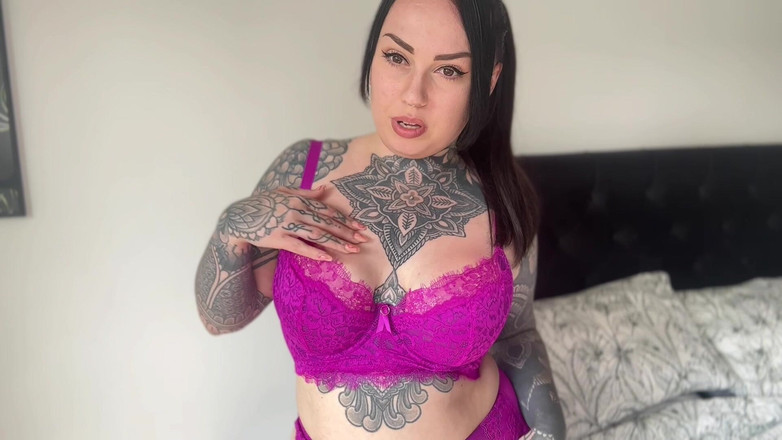 Miss Valentina: Jogo de sussurro realmente arriscado