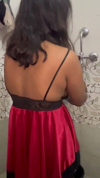 Catch and Fucking My Hot Big Ass Stepsister in the Shower Indian Girl