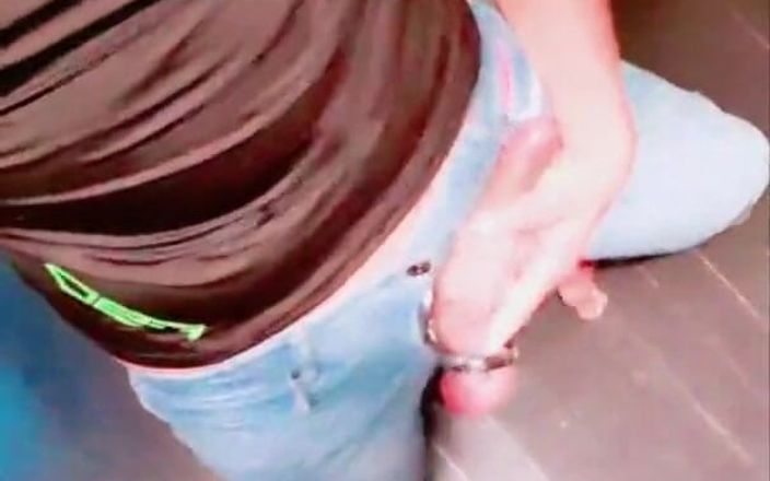 Slutboyben: 性感的娘娘腔荡妇鸡巴