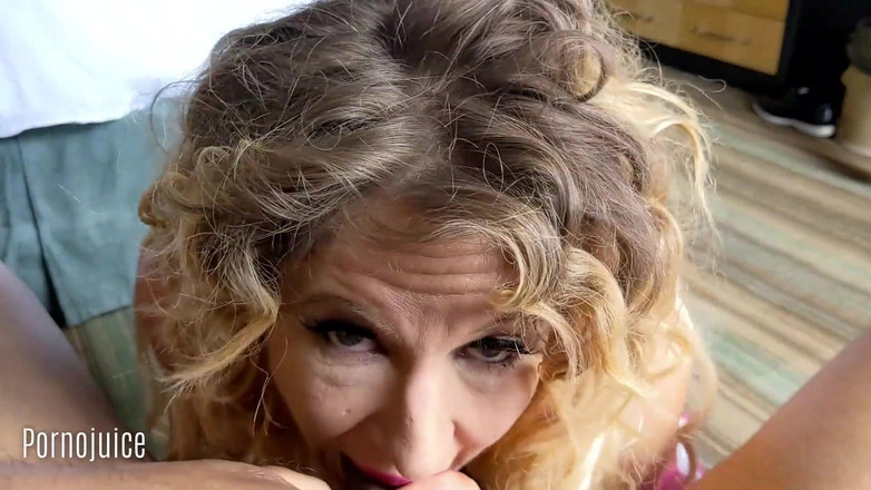 PornoJuice Faphouse: Lily Craven stuzzica e cavalca un cazzo nero a New...