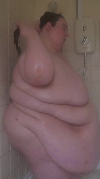 Ssbbw tanrıça duşu bölüm 3