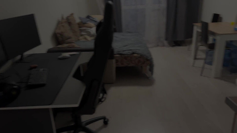 Russian Mommy: Üvey anne ve üvey oğlu aynı yatağı paylaşıyor, gerçek üvey anne konuşmalarla...