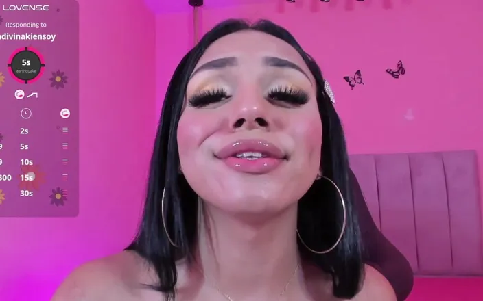 Brittany Gil: Brunette Princess Does Ahegao