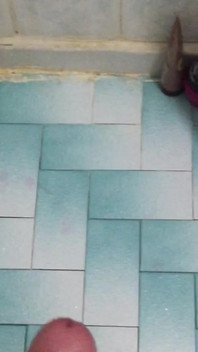 Big Cum in the Bathroom