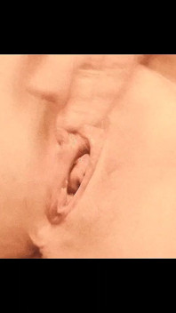 Nare bbw laat zichzelf zo hard spuiten!