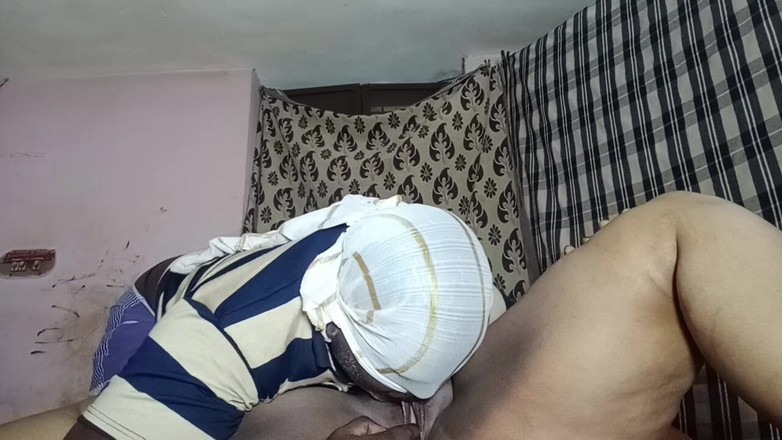 Tamil Anti Uma: Moje teta Prema ke mně po dlouhé době přišla. Když...