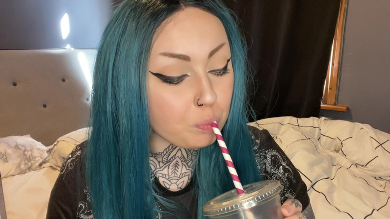 Miss Valentina: Beli Latte Bitchboy Saya