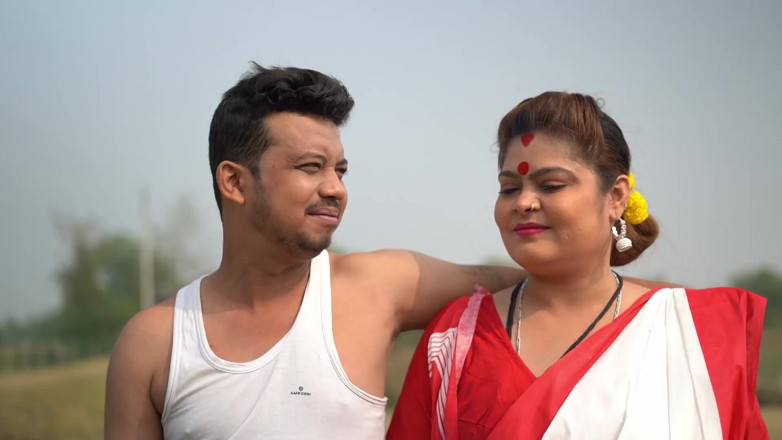 JAYESH GUPTA: Bengali Look Hot and Sexy