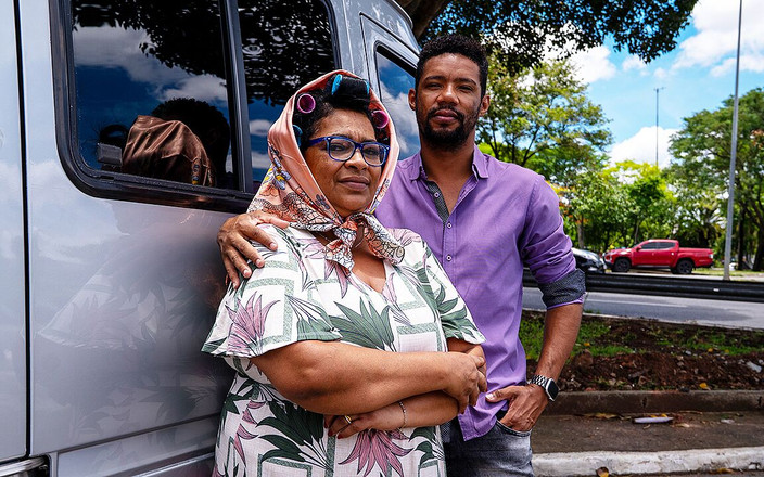 MaturePickup: Extrema barriga gorda madura follada por el culo mientras conduce