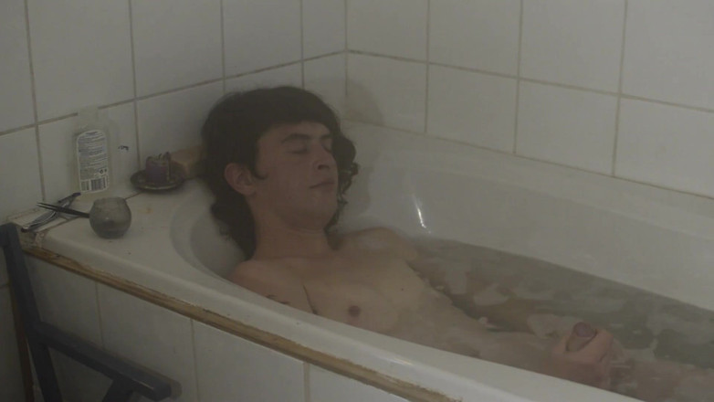 Sara B: Non-binary taking bath, smoking and jerking