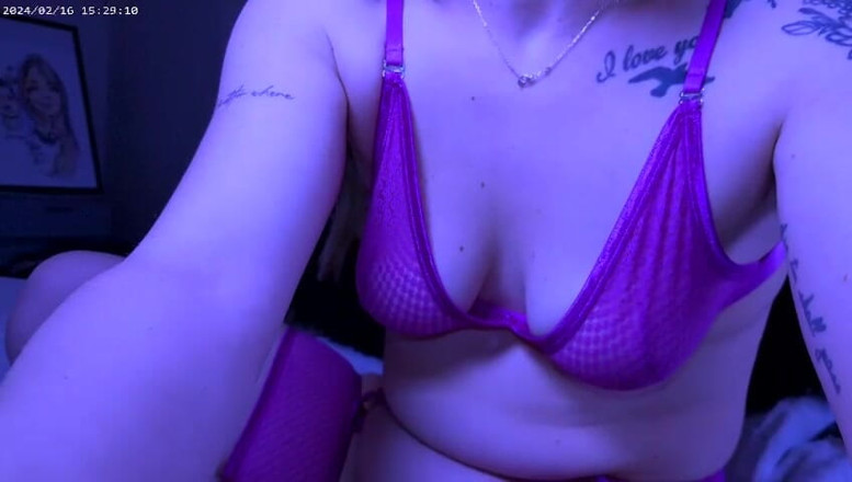 Lana Riley: Late Night Anal Play