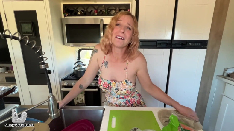 Jane Cane: ช่วยแม่เลี้ยงคลายเครียดช่วงเทศกาล - Jane Cane, Shiny Cock Films