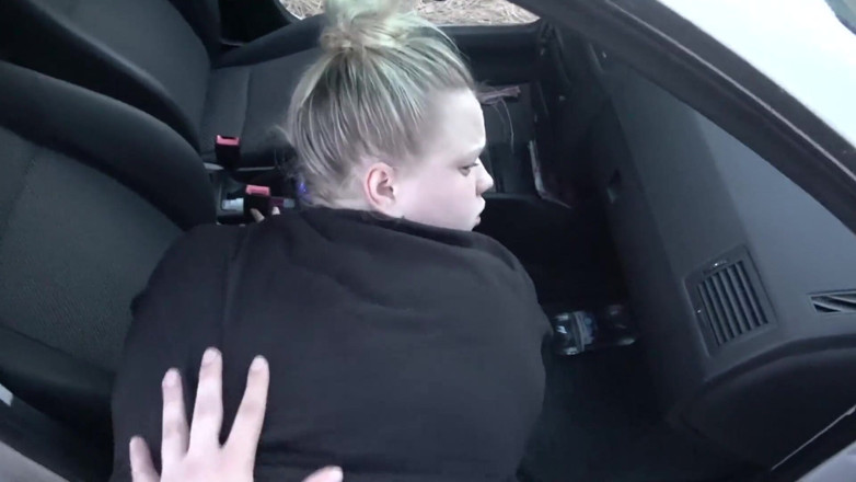 Bootyass Girl: Sexo com rabuda branca no carro
