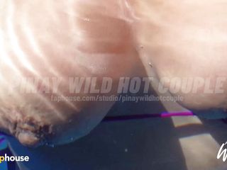 PinayWildHotCouple: Філіппінка насолоджується літньою перервою біля басейну, показуючи свої великі цицьки