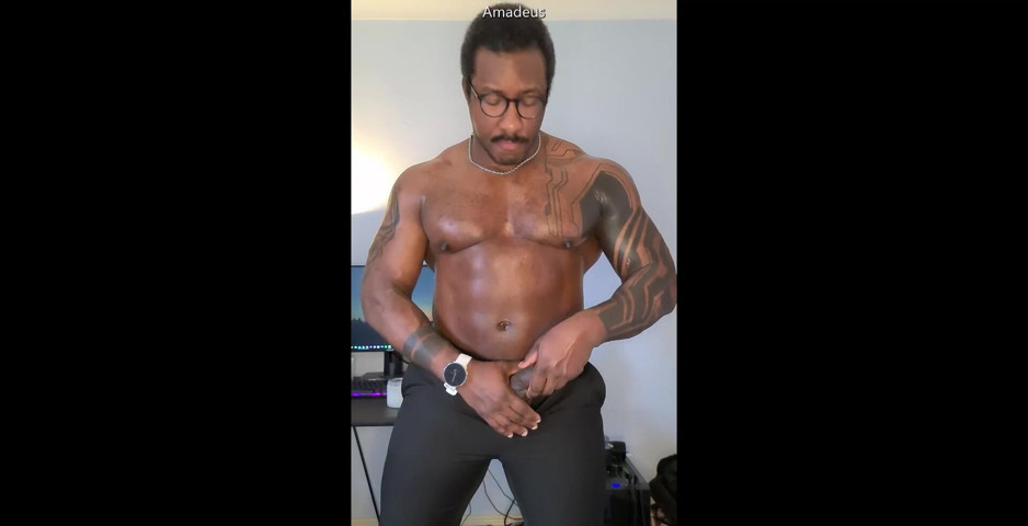 The Reason I Cant Were Shirts. My Muscles to Big for This (Amadeus Mode)