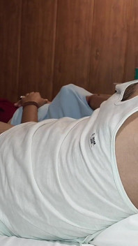 Agra's Bhabhi Took Her Neighbor's Penis in Her Mouth and Got Him Released, Part 1