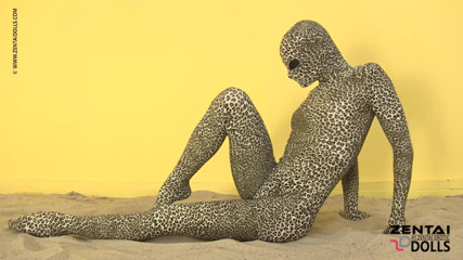 ZentaiDolls: Contortion Show