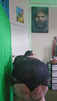 Ayo bugil dan tari ssbbw