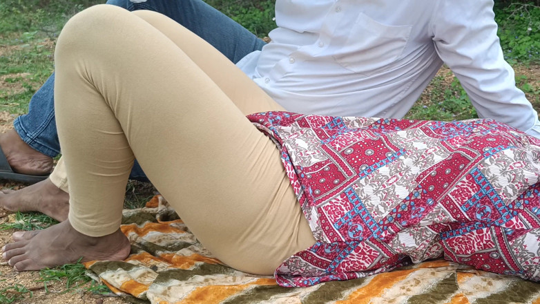 Laxi ammu: Açık havada ateşli sikiş romantizmi