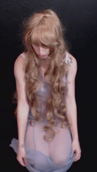 Rapunzel se bagă într-o încurcătură