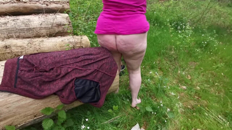 Bouncy Tits Action: Strip Naked and Spread Your Legs for Vagina Punishment