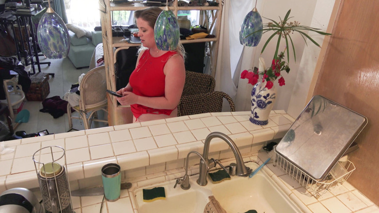 Erin Electra: Stepmom gets pics for anniversary of secretary sucking husband's dick...