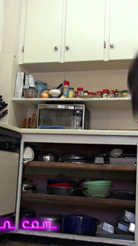 PAWG MILF nimmt BBC für creampie in der küche von hinten