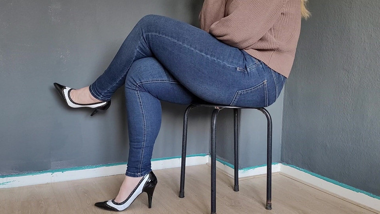 MisS Angel: My Thight 性感牛仔裤 4