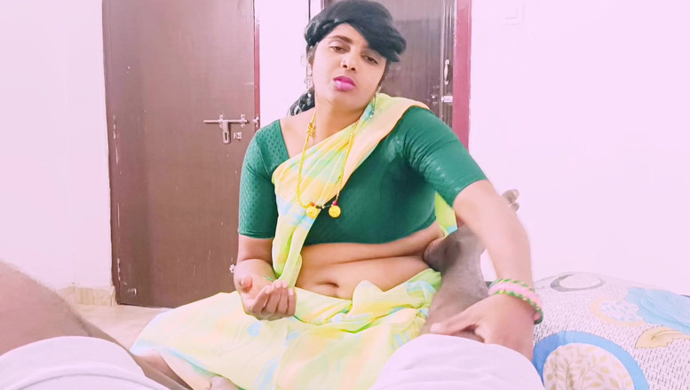 Telugu honey lips: Indian Threesom Beautiful Bhabi Cheating Husbend, Fucking Husbend's Steprother Big...