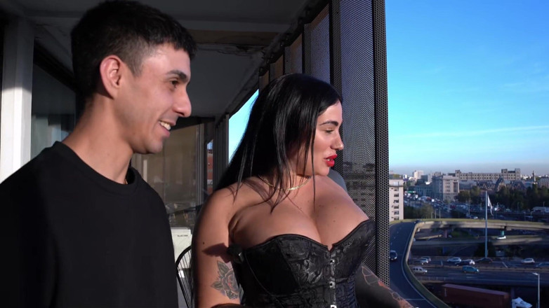Knock Knock Club: Il Mio Migliore Amico Si È Scopato Il Mio Cous Monello