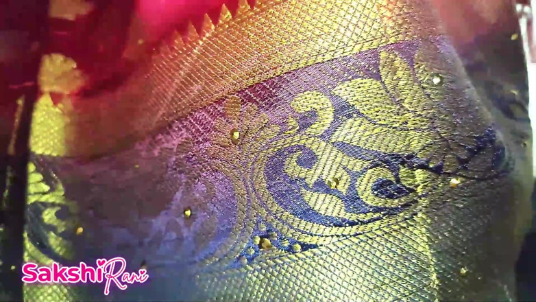 sakshi_raniii: Devar ne bhabi ka patikot Upar Uthake chut chut chudai...