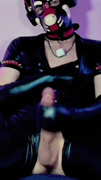 Solo Cam Slow Tease Builds Electric Tension