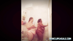 Best BBW Videos: BbW mezirasová zábava ve sprše